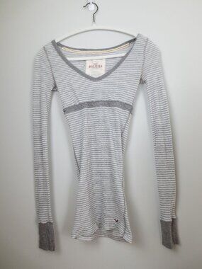 Vintage Y2K Hollister Henley Top